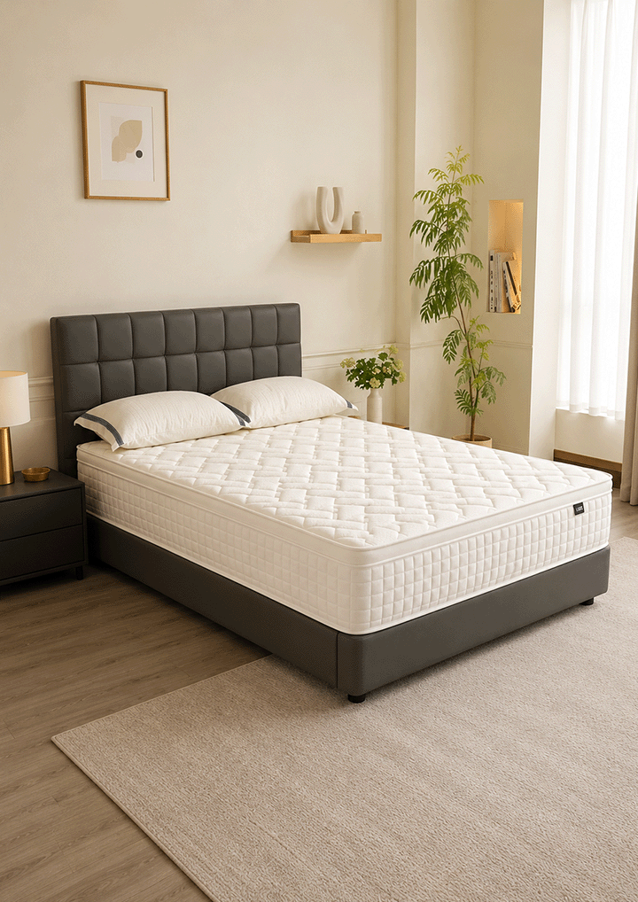 Custom foam mattress Notre-Dame-de-Ham